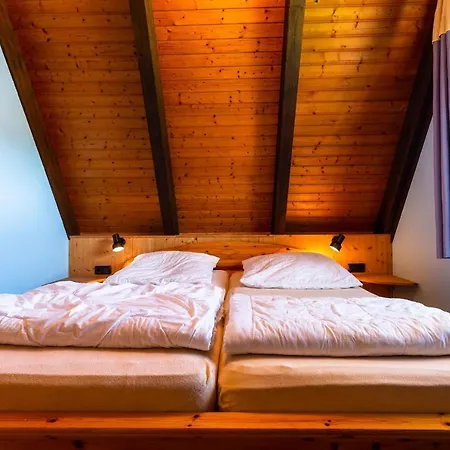 Ferienwohnpark Nurdachhaus Typ 8 Ndt 022 * Immenstaad am Bodensee